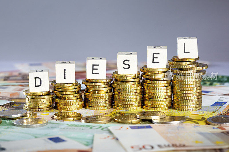 德国能源成本上升的概念。德国Steigende Dieselpreise。